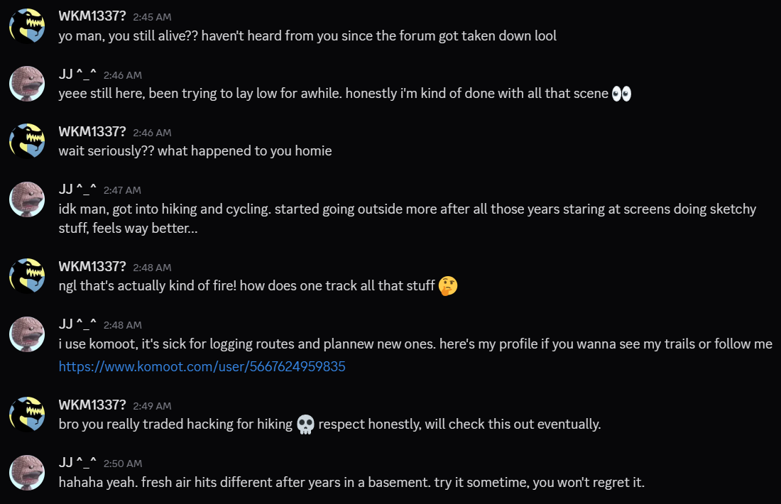 Leaked conversation screenshot showing Komoot profile link and handle JJ